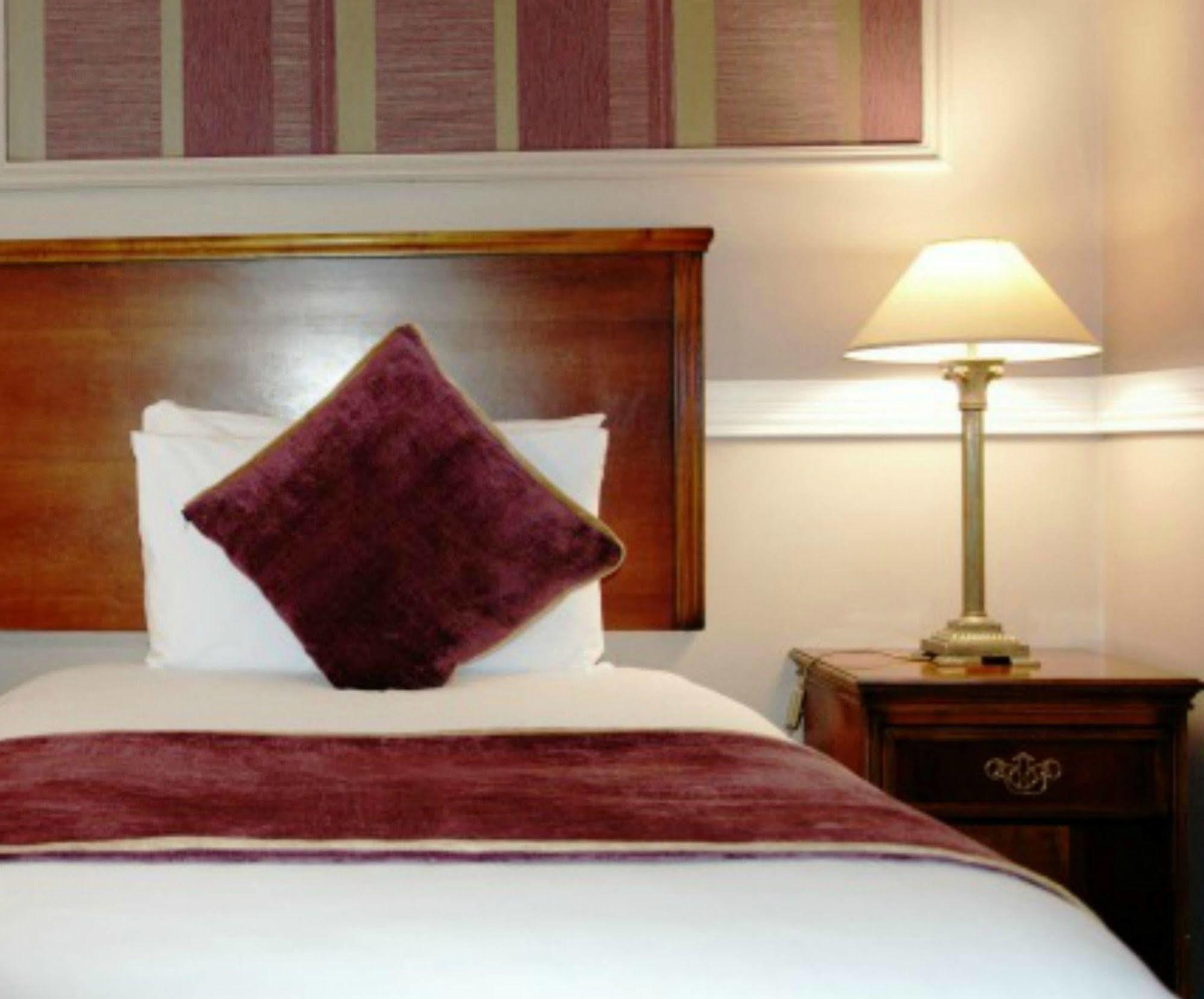Ashbourne Court Hotel Exteriér fotografie